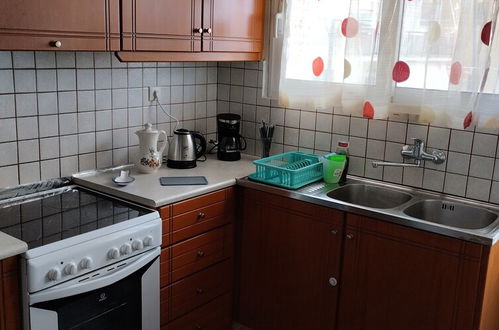 Photo 8 - Beautiful 2-bed Apartment in Chania 65 sqm Space w