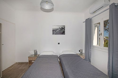 Foto 4 - Thira Santo Apartments