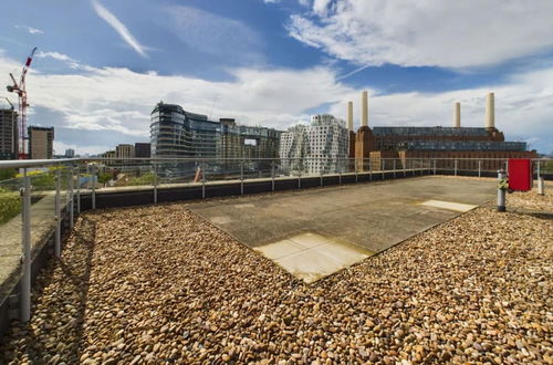 Photo 31 - The Battersea Sanctuary - Classy 1bdr Flat With Terrace