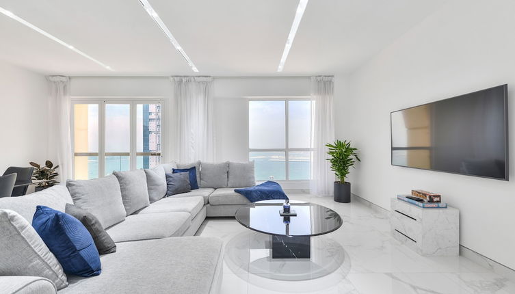 Photo 1 - Beachside Bliss - Luxurious 2BR in JBR