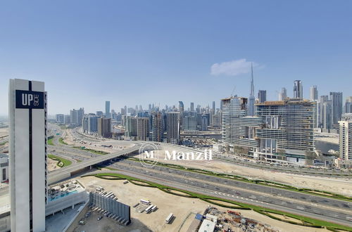 Photo 17 - Manzil - Cozy 1BR in Paramount w Burj Khalifa View