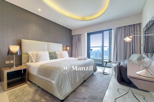 Photo 1 - Manzil - Cozy 1BR in Paramount w Burj Khalifa View