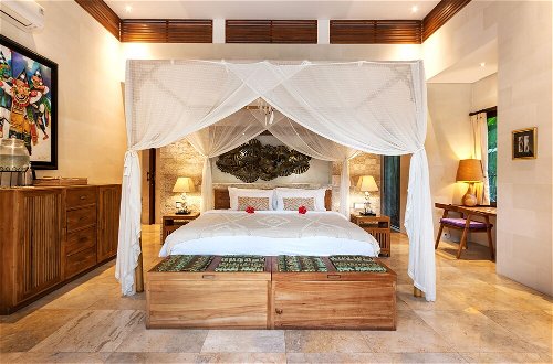 Foto 4 - Best Seller 3 Bedrooms Pool Villa in Central Ubud