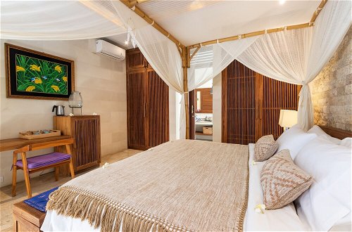 Photo 10 - Best Seller 3 Bedrooms Pool Villa in Central Ubud