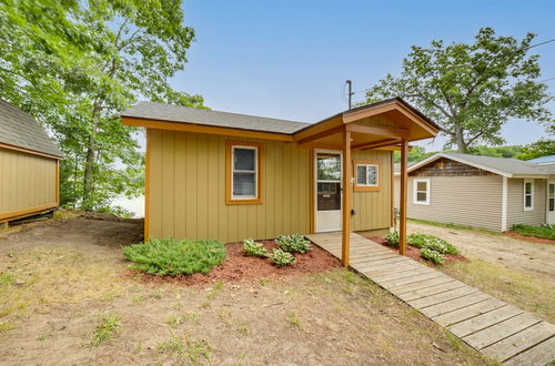 Photo 6 - Waterfront Lake Cabin: Close to Boating & Fishing