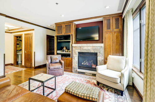 Photo 14 - Ski Resort Condo in Ritz-carlton Aspen Highlands