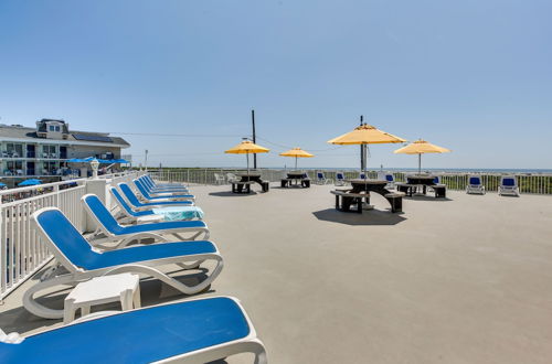 Photo 13 - Wildwood Condo w/ Pool Access - Walk to Beach