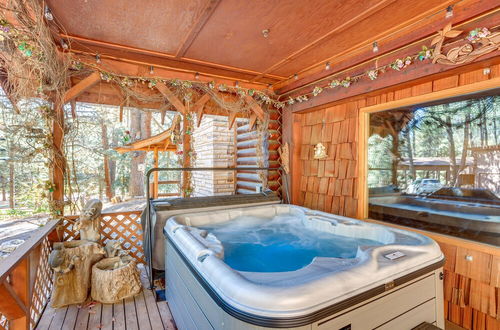 Photo 31 - Pet-friendly Bayfield Cabin Rental With Hot Tub