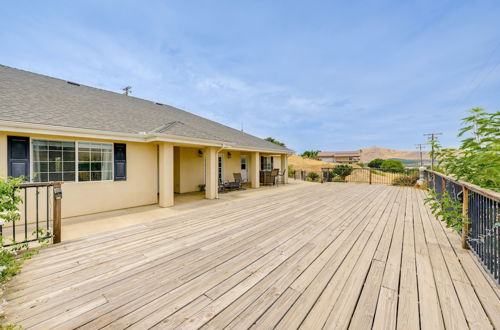 Photo 19 - Porterville Getaway w/ Deck + Valley Views