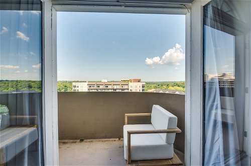 Photo 16 - Luxury Atlanta Rental w/ Balcony: Near Buckhead
