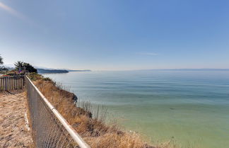 Foto 1 - Oceanfront Port Angeles Home w/ Yard & Views