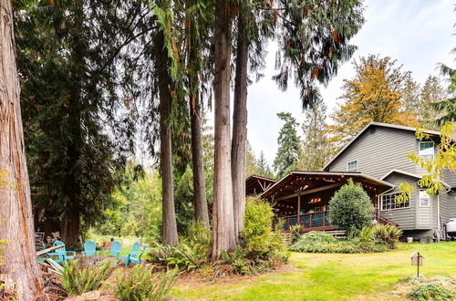 Photo 16 - Peaceful Renton Retreat w/ Hot Tub Access