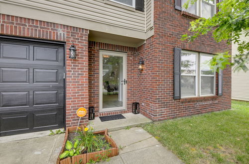 Photo 38 - Camby Home w/ 3 Living Areas & Community Pool