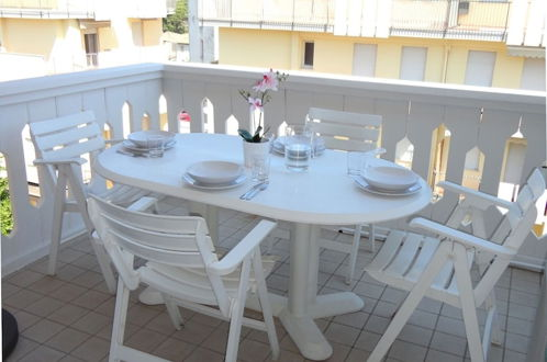 Photo 4 - Nice Apartment With Balcony For 6 People - by Beahost Rentals