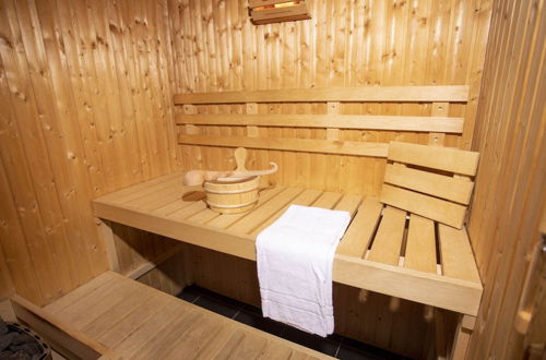 Photo 20 - Nice Villa With Sauna