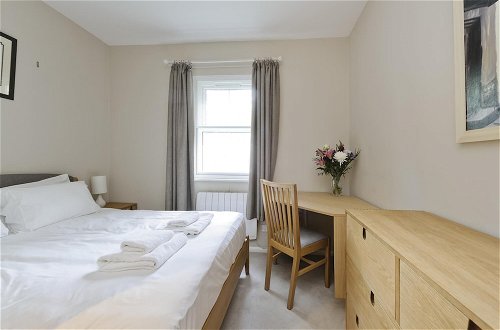 Foto 3 - Stylish two Bedroom Apartment Near Tower Bridge by Underthedoormat