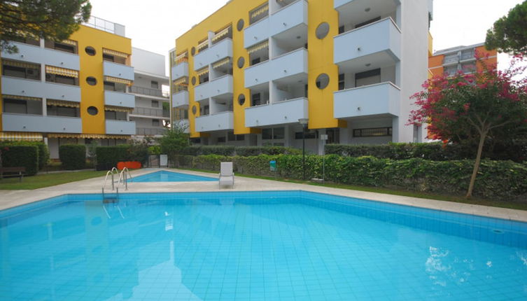 Photo 1 - Beautiful Apartment With Balcony Near the Beach