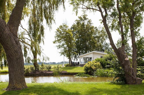 Foto 1 - Detached Light Chalet With Dishwasher not far From Hoorn