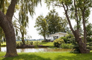 Photo 1 - Detached Light Chalet With Dishwasher not far From Hoorn