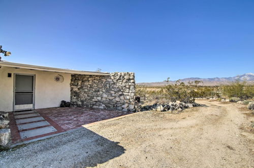 Photo 19 - Delightful Desert Home: 5mi to Natural Hot Springs