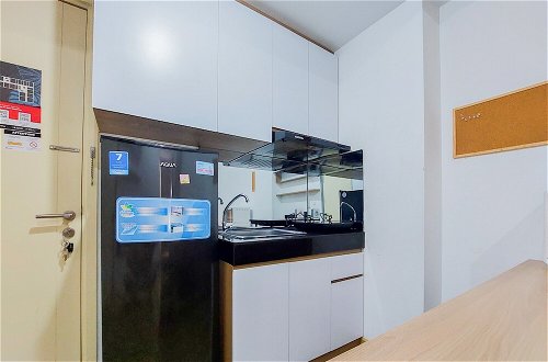Foto 7 - Best Modern And Homey 2Br Apartment At M-Town Residence