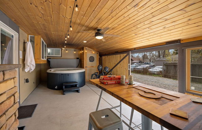 Cozy Mountain Retreat in Downtown With Hot Tub and Bikes - Foto 1