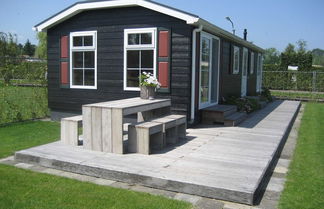 Foto 1 - Cozy Holiday Home With Terrace