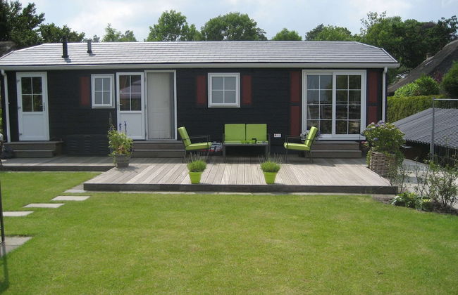Cozy Holiday Home With Terrace - Foto 17