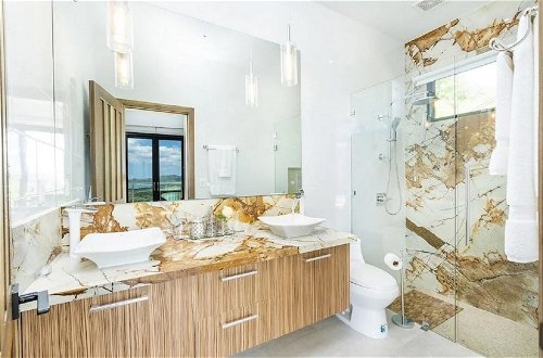 Foto 25 - Playa Flamingo Designer Home With Spectacular 180 Ocean Views - Casa DEL MAR