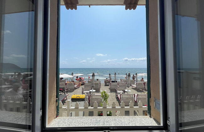 La Casa Sulla Spiaggia - On The Beach - Foto 1