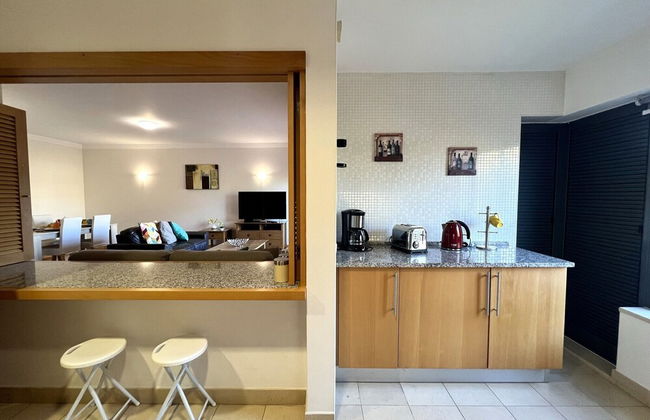 Albufeira Modern 4 With Pool by Homing - Photo 12