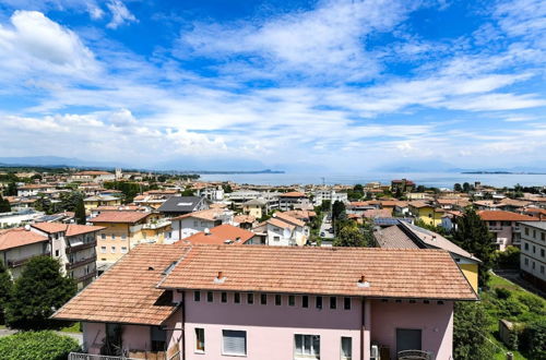 Photo 19 - Immaculate 2-bed Apartment in Desenzano del Garda