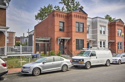 Photo 17 - Modern D.c. Retreat w/ Private Outdoor Space