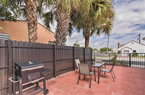 Foto 19 - Ideally Located West Palm Beach Apartment