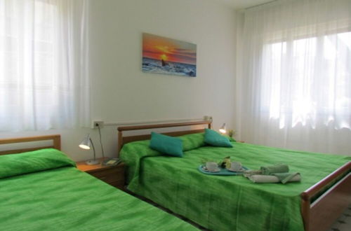 Photo 2 - welcoming and Furnished Apartment