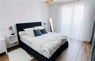 Photo 3 - Luxury 2 bedrooms with Parking&Terrace