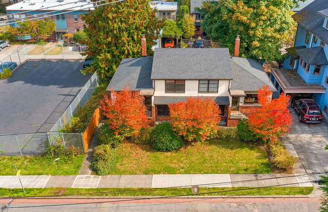 Seattle's Orange Crown 87 Walkscore - Foto 1