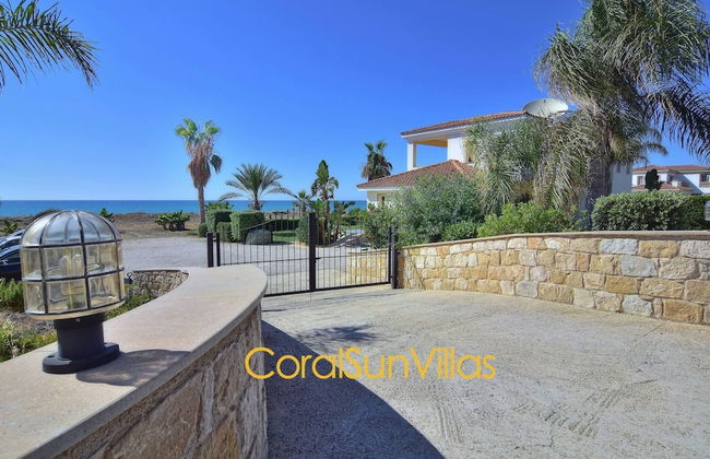 Nature - Direct To Sandy Beach, Impressive Villa, Quiet Area - Foto 45