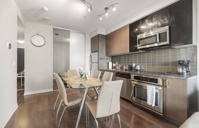 Modern Lillian Street Condos Midtown Toronto - Foto 66
