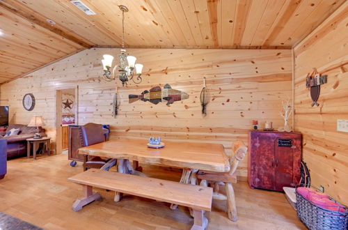 Photo 20 - Broken Bow Cabin w/ Hot Tub & Covered Deck