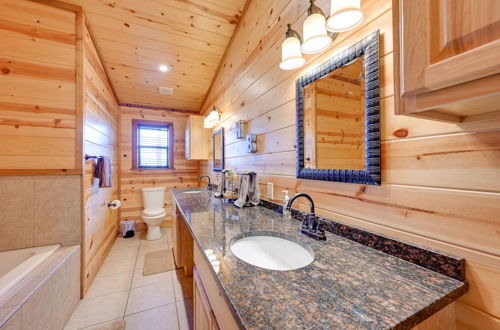 Photo 14 - Broken Bow Cabin w/ Hot Tub & Covered Deck