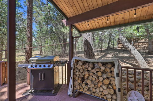 Photo 15 - Rustic-chic Prescott Cabin w/ Deck in Wooded Area