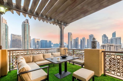 Photo 23 - Manzil -2BR Penthouse w full Burj View in Downtown