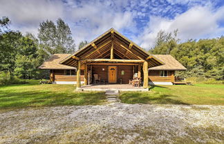 Photo 1 - Valders Log Home Near EEA Air Show & Sheboygan