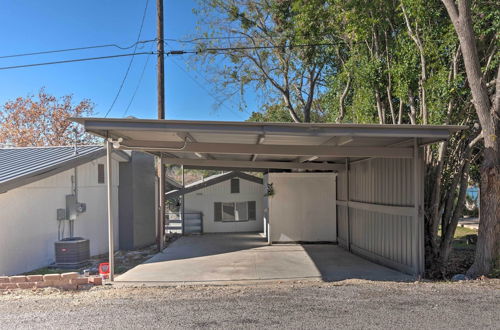 Photo 16 - Pet-friendly Belton Lake Studio w/ Deck & Kayaks