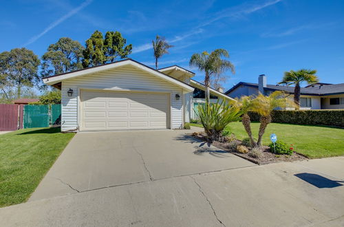 Foto 6 - Lakefront Grover Beach Home ~ Walk to Ocean