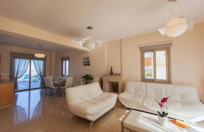 Villa Panorama Tria in Drouseia - Foto 4