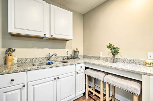 Photo 7 - Modest Huntsville Studio w/ Full Kitchen