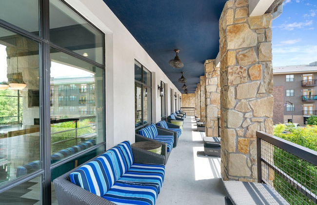 Plano Beautiful Studio Apartment - Photo 18