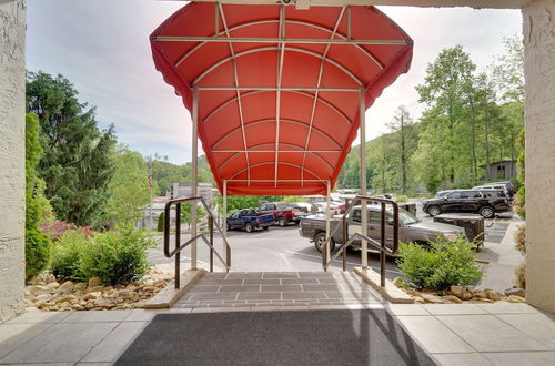 Photo 19 - Gatlinburg Condo w/ Mountain Views & Pool Access